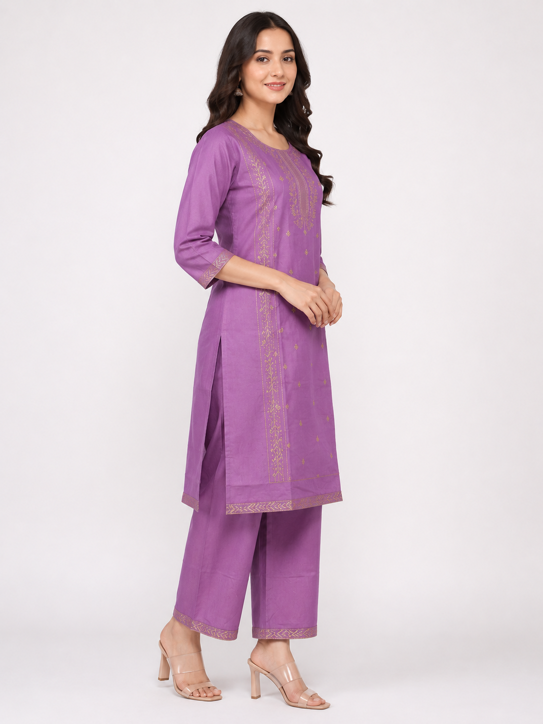 LIBA Women's Lavender Embroidered Straight Kurti